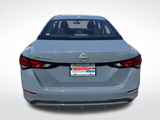 2025 Nissan Sentra SV photo 4
