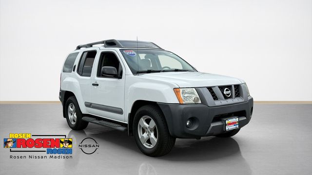 2008 Nissan Xterra SE's photo