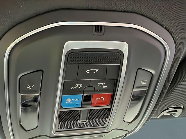 2023 Jeep Wagoneer Series III - Photo 24
