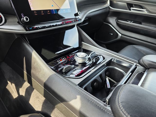2023 Jeep Wagoneer Series III - Photo 22