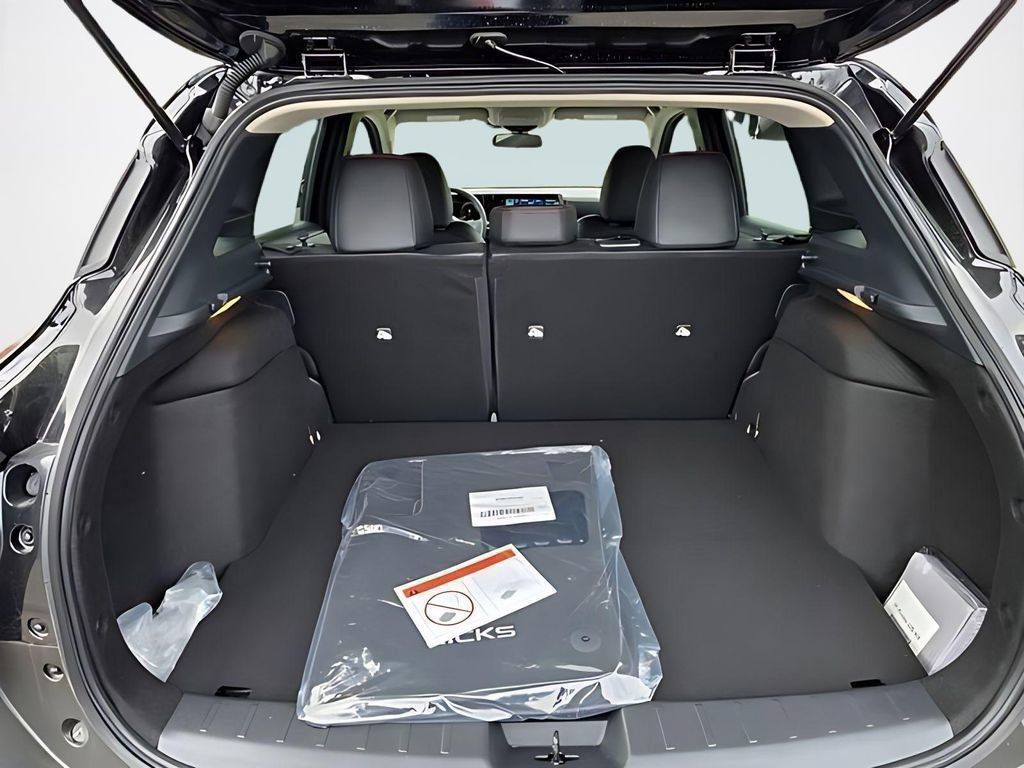 2026 Nissan KICKS SR AWD - Photo 25