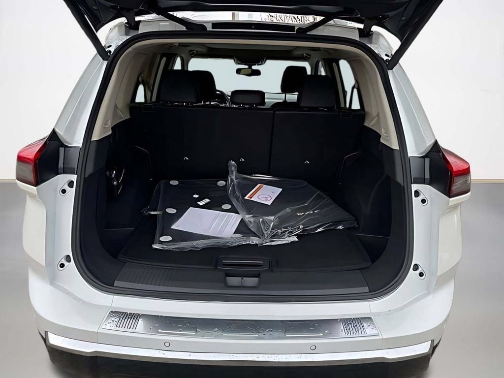2026 Nissan Rogue Platinum - Photo 30