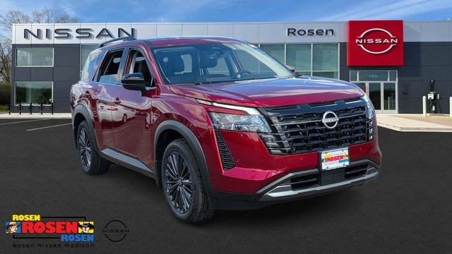 2026 Nissan Pathfinder SL 4WD's photo