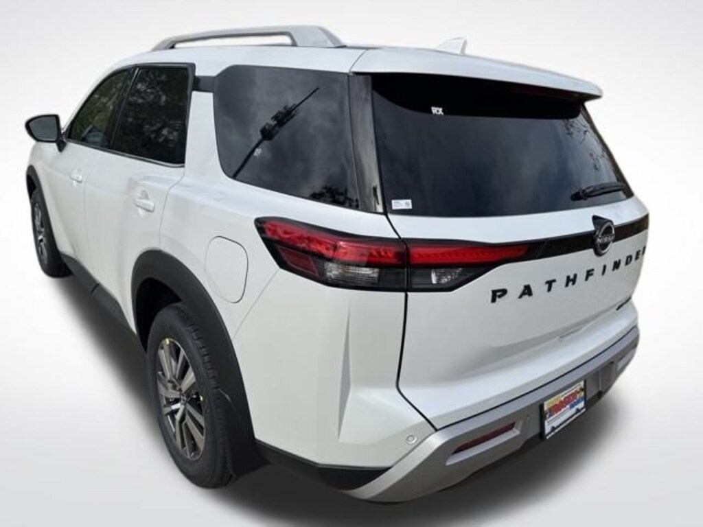 New 2025 Nissan Pathfinder SL SUV