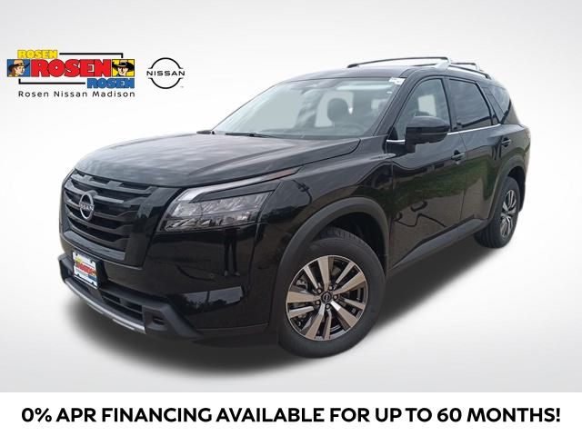 2025 Nissan Pathfinder SL's photo