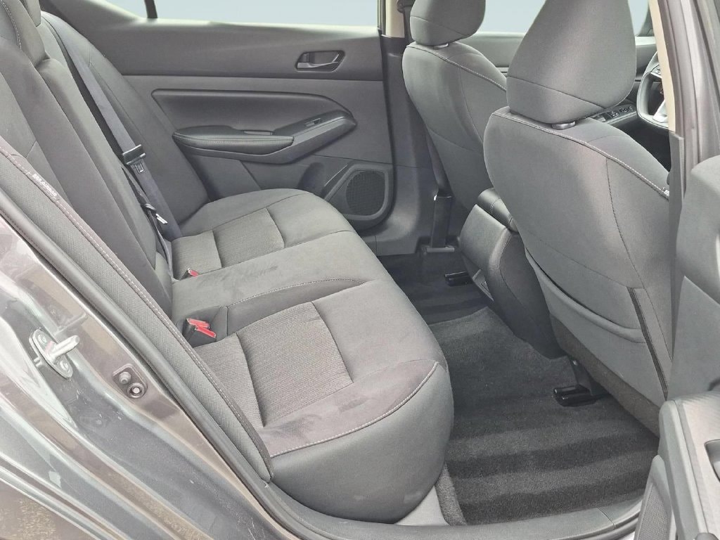 2025 Nissan Altima SV - Photo 29