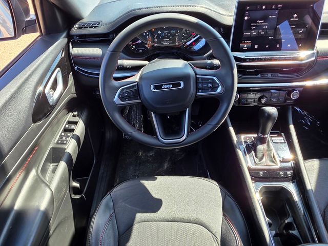 2023 Jeep Compass Trailhawk - Photo 8
