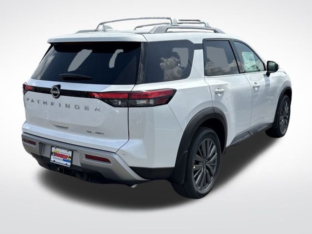 New 2025 Nissan Pathfinder SL SUV