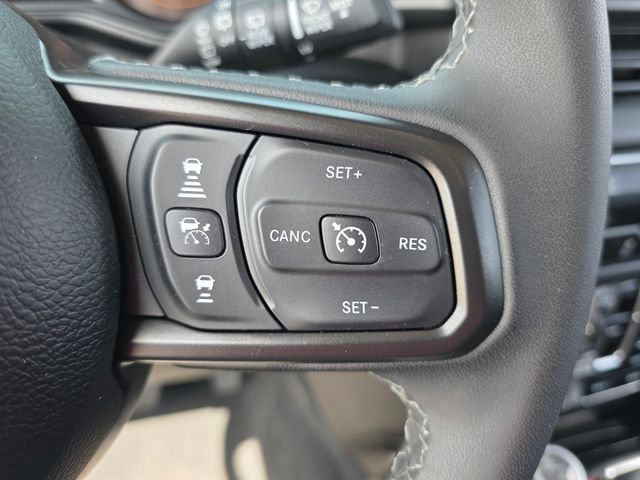2025 Jeep Wrangler 4-Door Rubicon - Photo 16