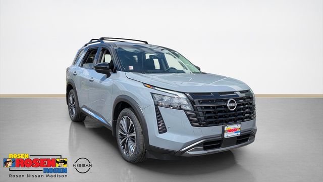 2026 Nissan Pathfinder Platinum 4WD's photo