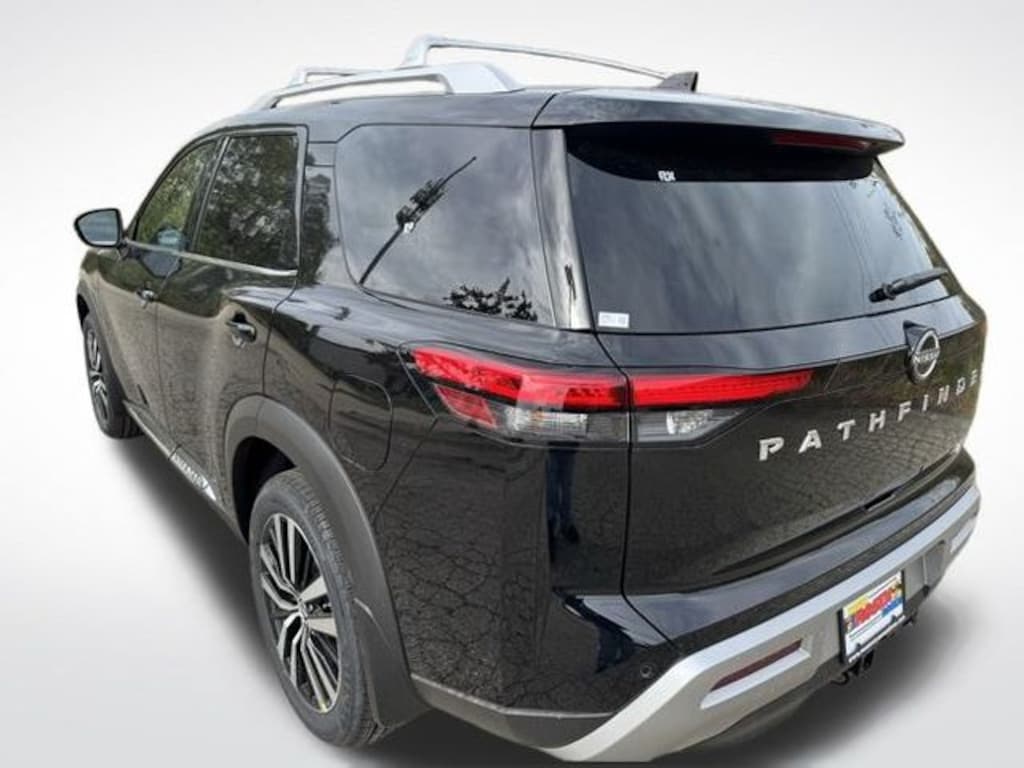 New 2025 Nissan Pathfinder Platinum SUV