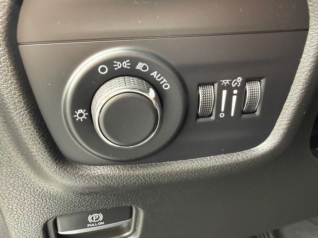 2025 Jeep Grand Cherokee L Altitude - Photo 15