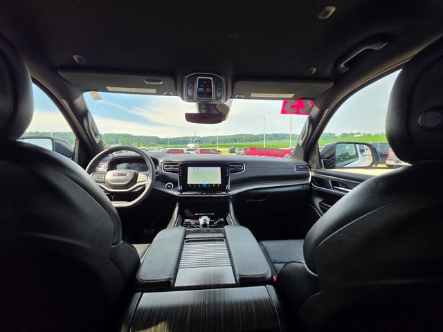2023 Jeep Wagoneer Series III - Photo 37