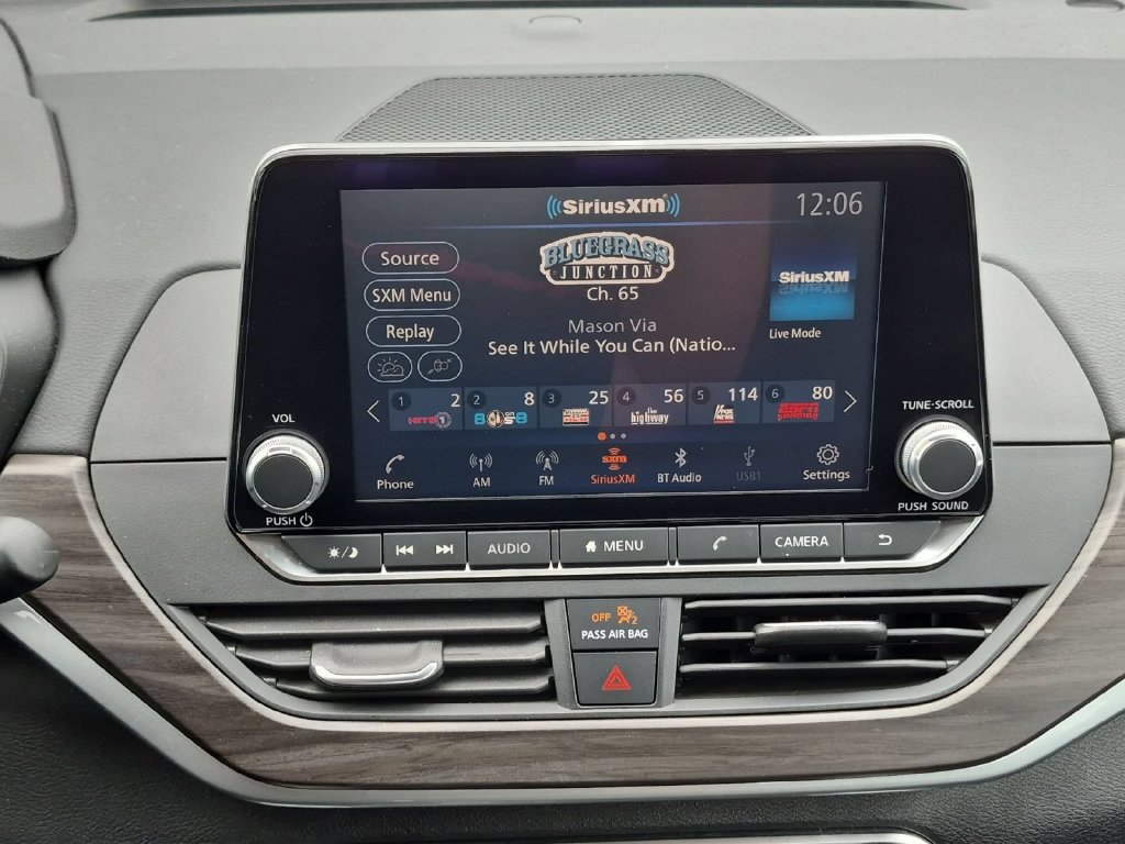 2025 Nissan Altima SV - Photo 21