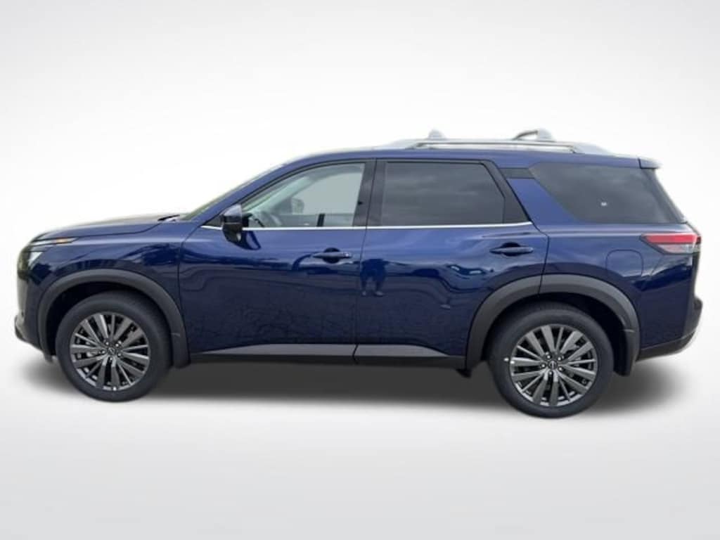 New 2025 Nissan Pathfinder SL SUV