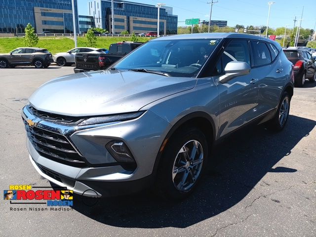 2025 Chevrolet Blazer 2.0T 2LT AWD's photo