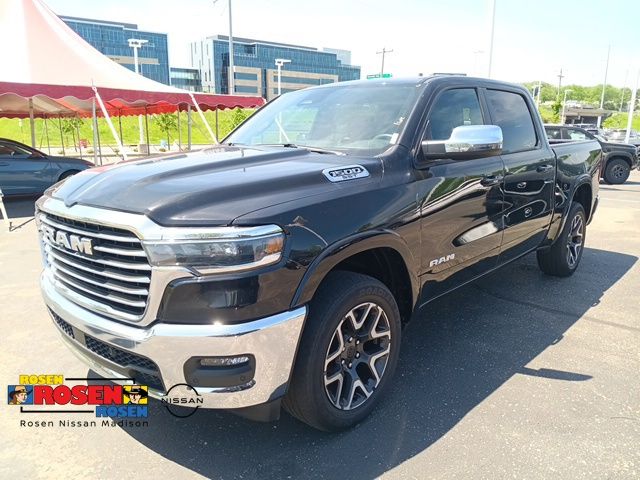 2025 RAM 1500 Laramie 4x4 Crew Cab 5'7's photo