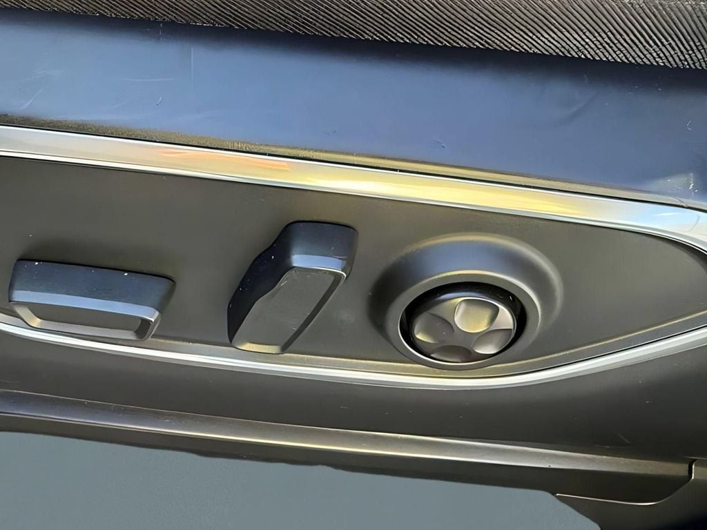 2023 Jeep Wagoneer Series III - Photo 27