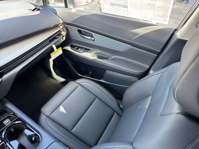 2025 Nissan Murano SL - Photo 17