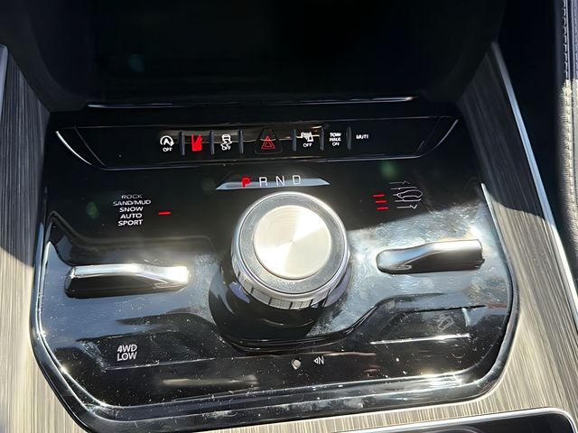 2023 Jeep Wagoneer Series III - Photo 22