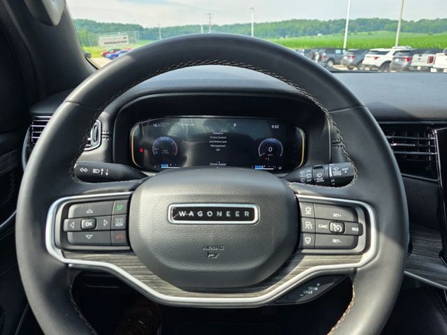 2023 Jeep Wagoneer Series III - Photo 15