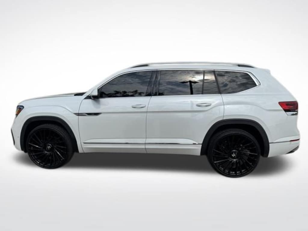Used 2022 Volkswagen Atlas 3.6L V6 SEL Premium R-Line SUV