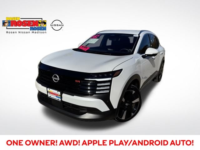 2025 Nissan Kicks SR AWD's photo