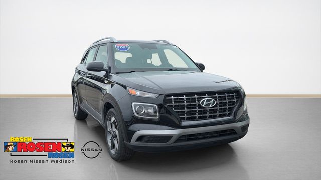 2025 Hyundai Venue SEL IVT's photo