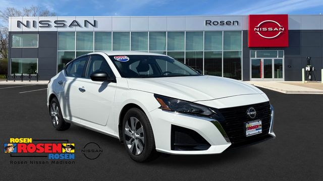2025 Nissan Altima