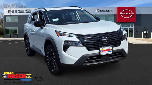 2026 Nissan Rogue Dark Armor AWD's photo