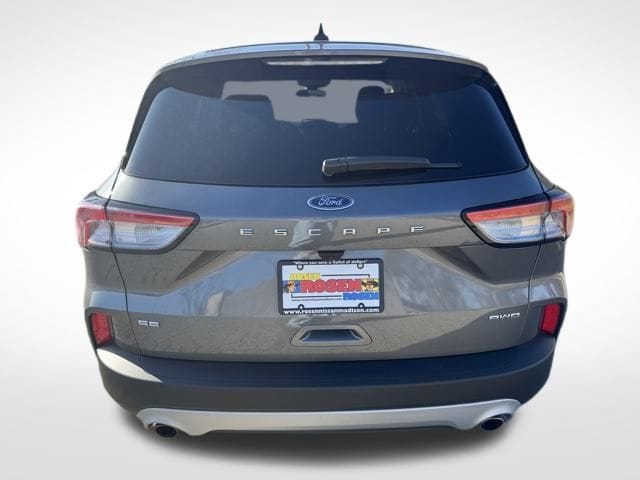 2022 Ford Escape SE photo 4