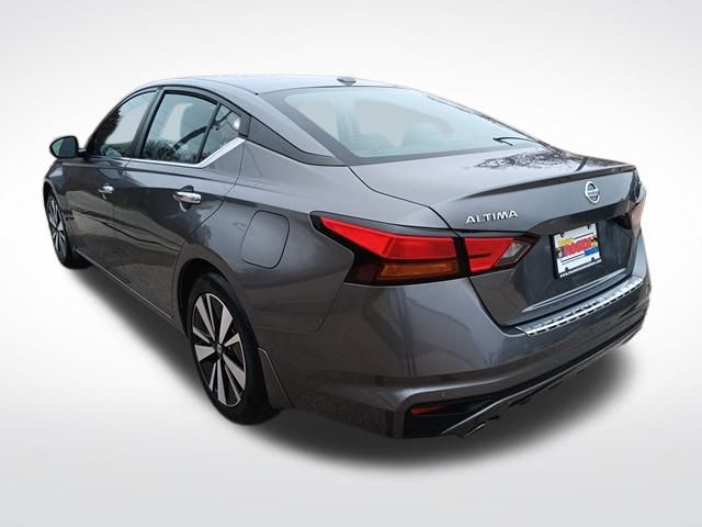 2022 Nissan Altima 2.5 SV photo 3