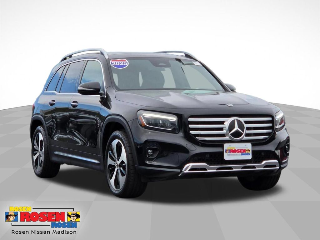 2025 Mercedes-Benz GLB