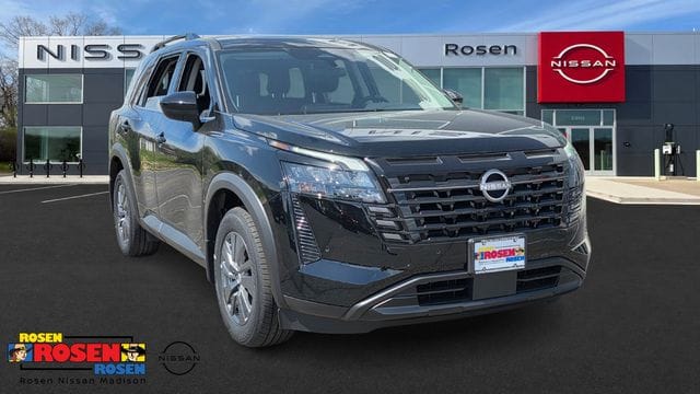2026 Nissan Pathfinder SV 4WD's photo