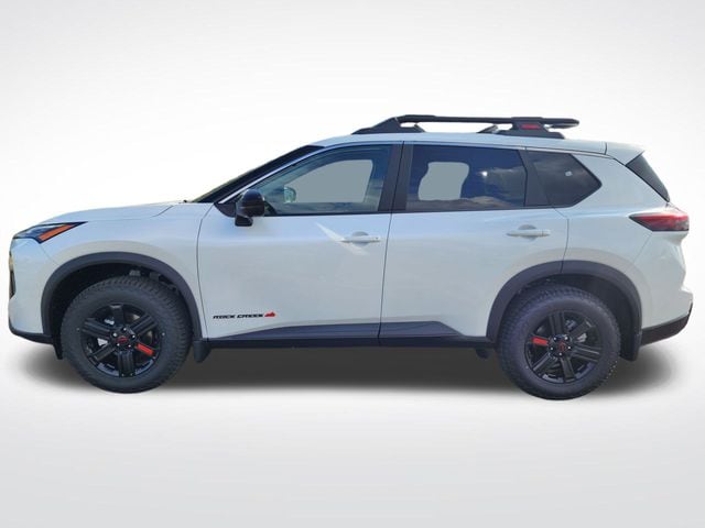 2026 Nissan Rogue SV photo 2