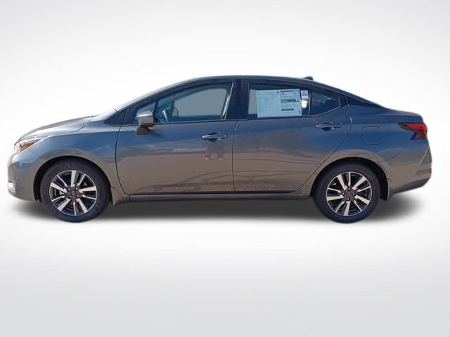 2025 Nissan Versa 1.6 SV photo 2