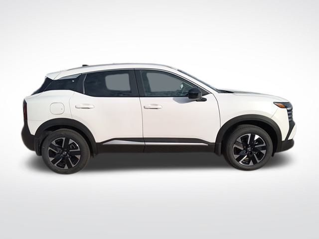 2026 Nissan Kicks SV photo 4