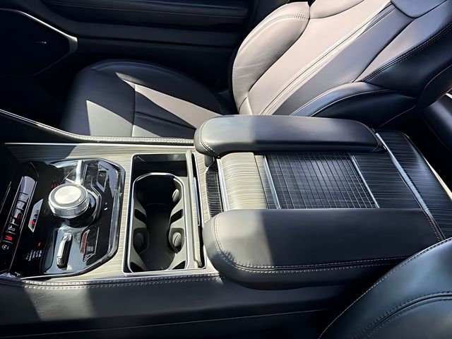 2023 Jeep Wagoneer Series III - Photo 26