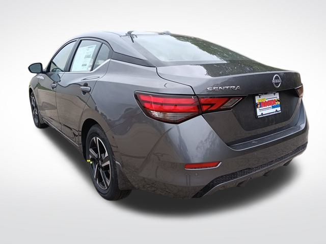 2025 Nissan Sentra SV photo 3
