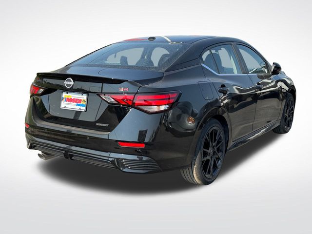 2025 Nissan Sentra SR photo 3