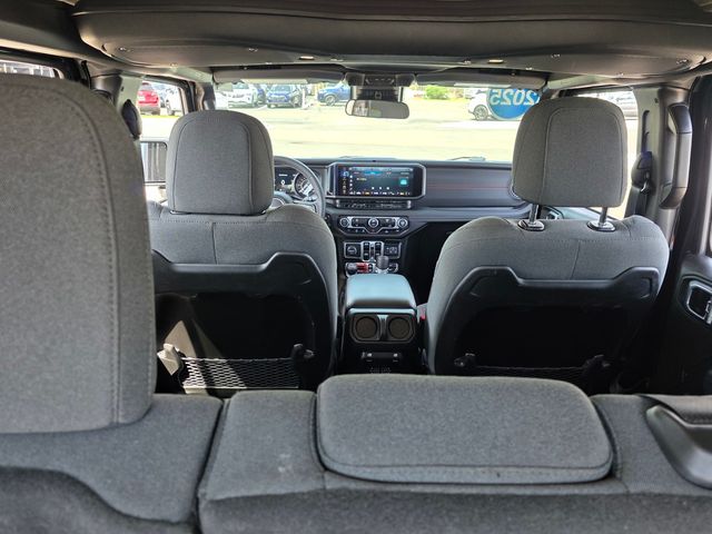 2025 Jeep Wrangler 4-Door Rubicon - Photo 29