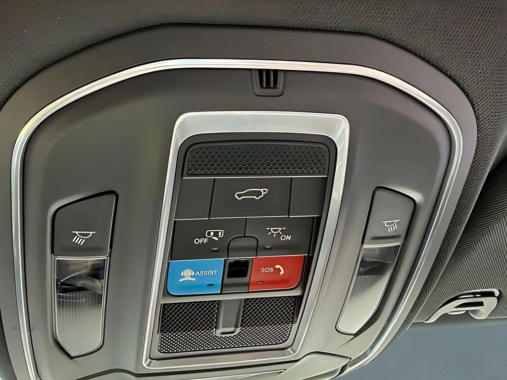 2023 Jeep Wagoneer Series III - Photo 23