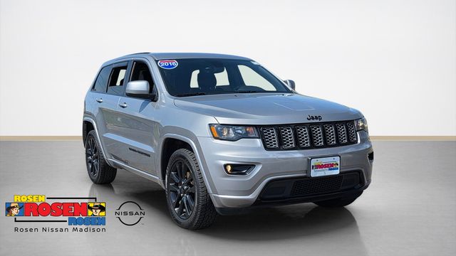 2017 Jeep Grand Cherokee Altitude 4WD's photo
