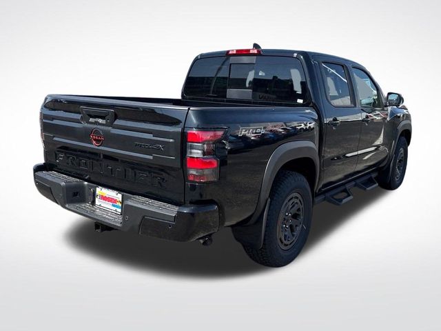 2025 Nissan Frontier PRO-4X photo 3