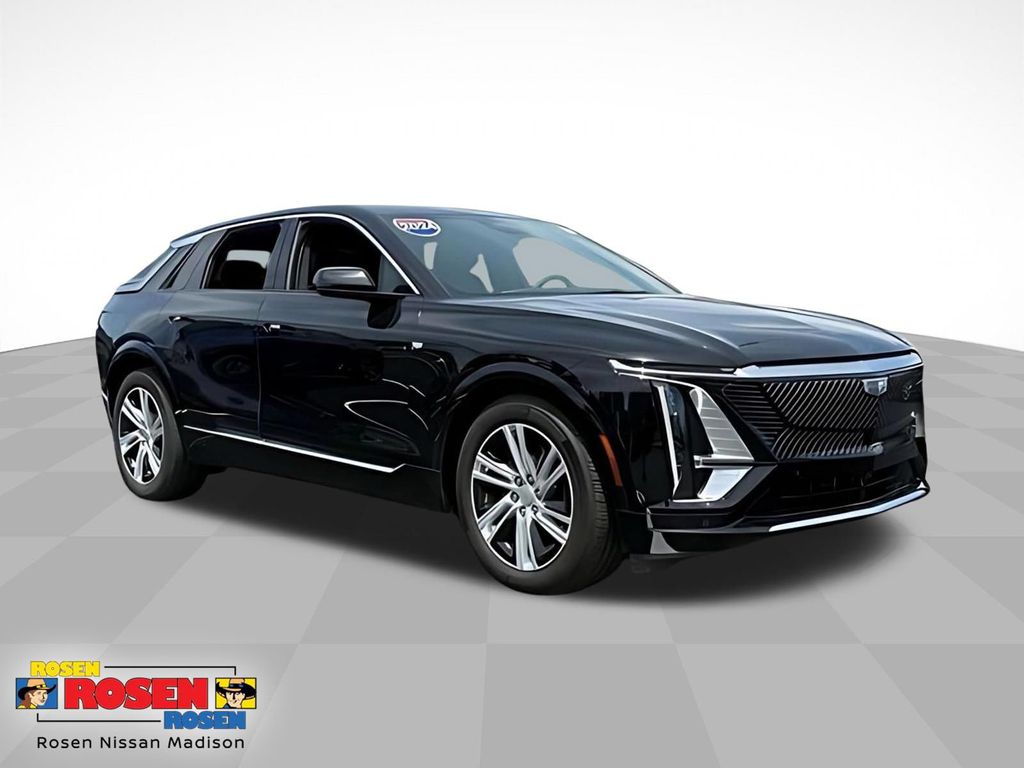 Used 2024 Cadillac LYRIQ Tech with VIN 1GYKPMRK9RZ122083 for sale in Madison, WI