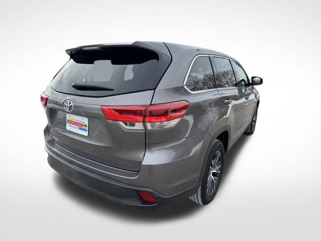 Image of 2019 Toyota Highlander LE I4