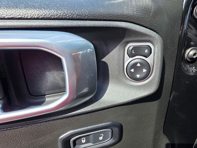 2025 Jeep Wrangler 4-Door Rubicon - Photo 12