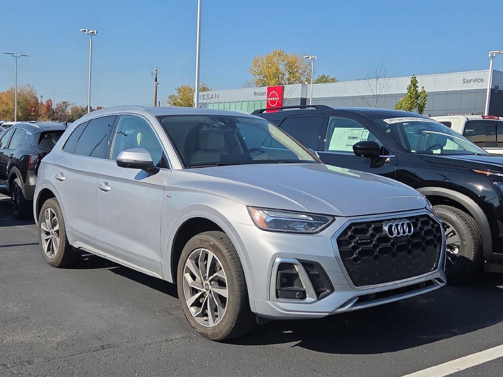 2024 Audi Q5 Premium Plus