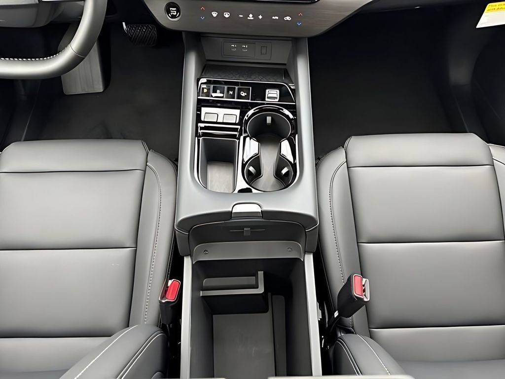 2025 Nissan Murano SL - Photo 16