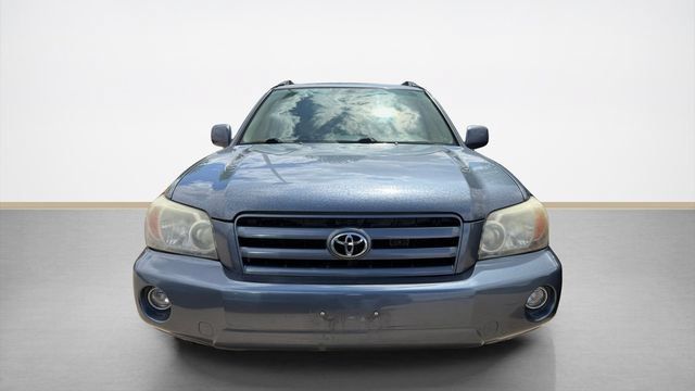 Used 2007 Toyota Highlander Limited with VIN JTEEP21A070198136 for sale in Madison, WI
